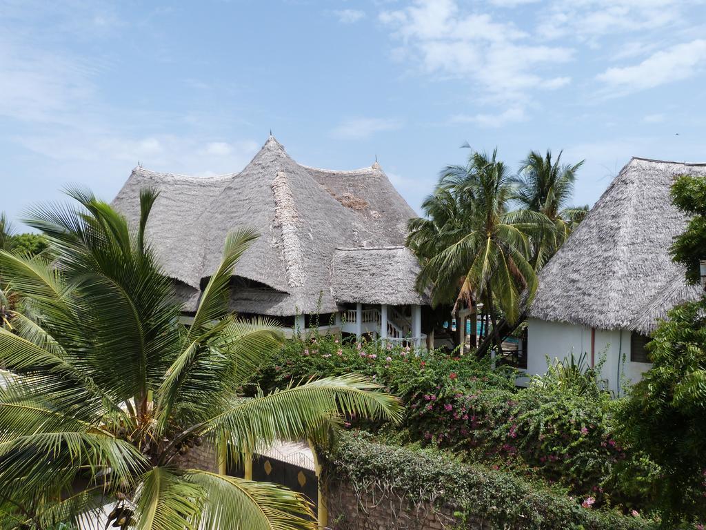 Aquarius Club Hotell Watamu Eksteriør bilde