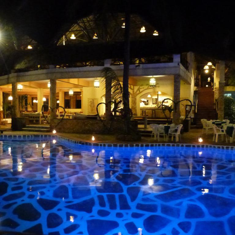 Aquarius Club Hotell Watamu Eksteriør bilde