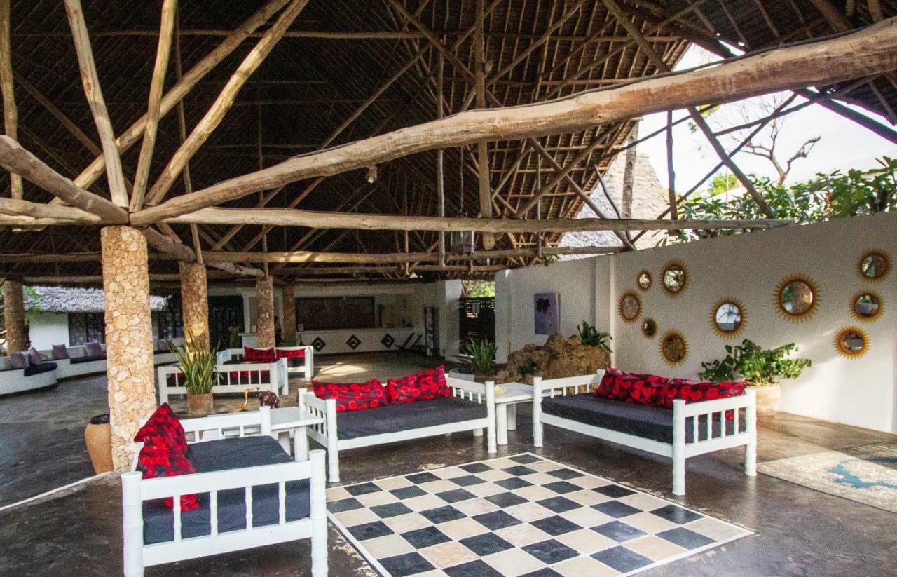 Aquarius Club Hotell Watamu Eksteriør bilde